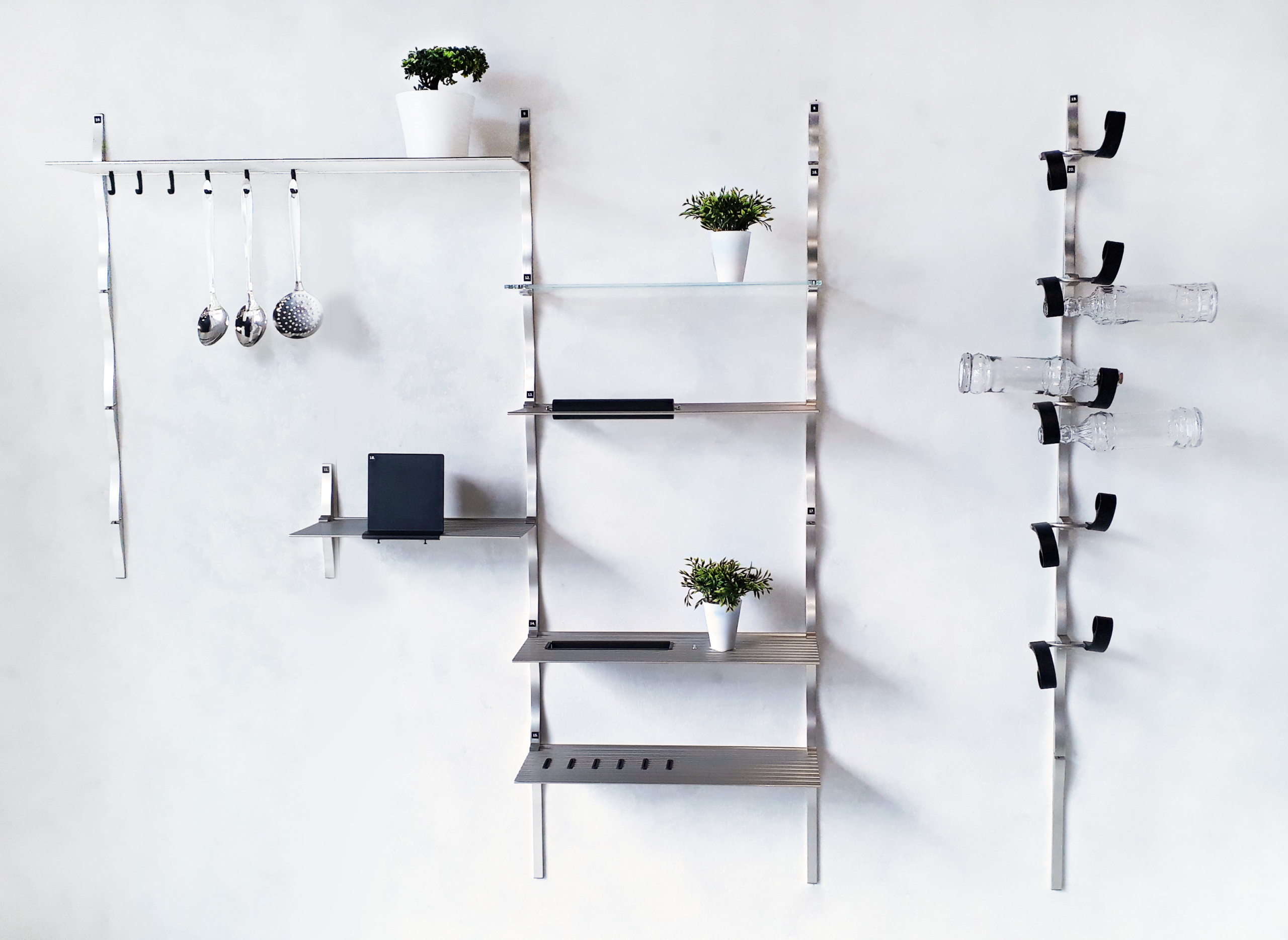 system regalowy Cosma